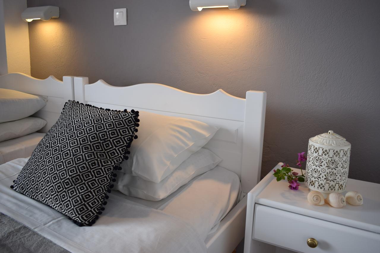 Kalimera Studios And Apartments โมไรตีกา ภายนอก รูปภาพ